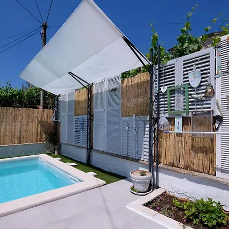 Renoviertes In Mit Privatem Pool *