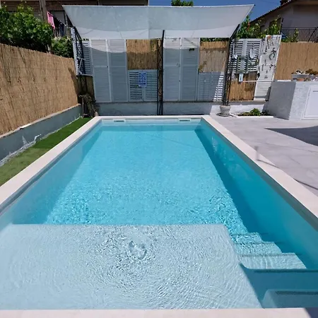 Renoviertes In Mit Privatem Pool * Pula